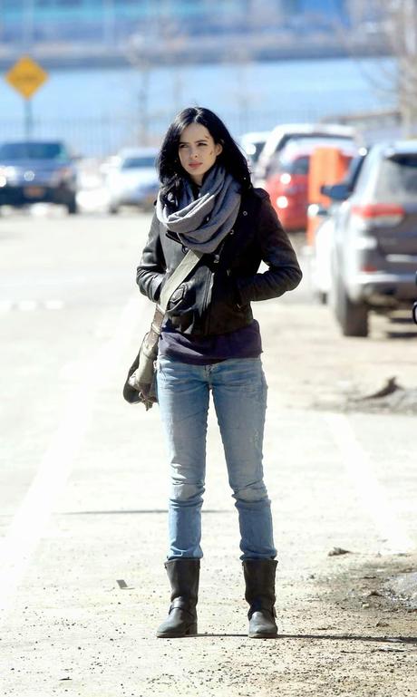 Fotos Del Set De 'Jessica Jones' Y 'Supergirl' Fotos Del Set De 'Jessica Jones' Y 'Supergirl'