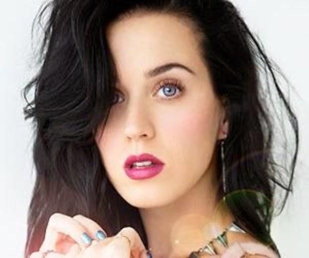 MAQUILLAJE PARA PIELES CLARAS. MAQUILLAJE PARA PIELES CLARAS.