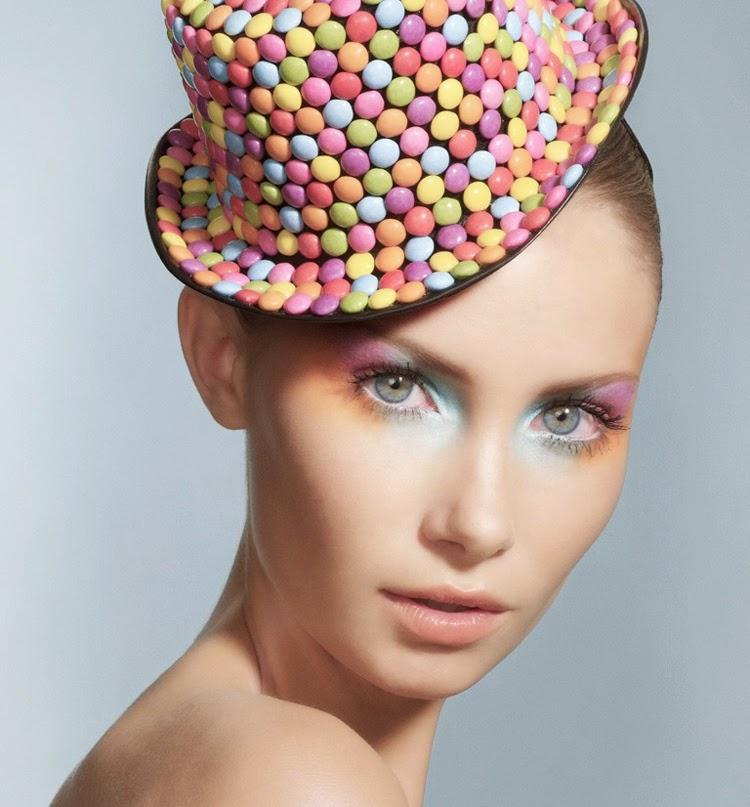 MAQUILLAJE PARA PIELES CLARAS. MAQUILLAJE PARA PIELES CLARAS.