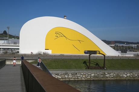 Centro Niemeyer, Avilés