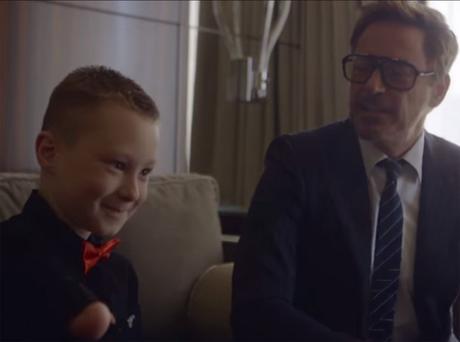 Un brazo biónico de Iron Man para un niño con una malformación congénita Prótesis para niños