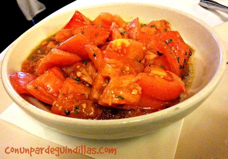 Ensalada de tomates feos, restaurante Sacha