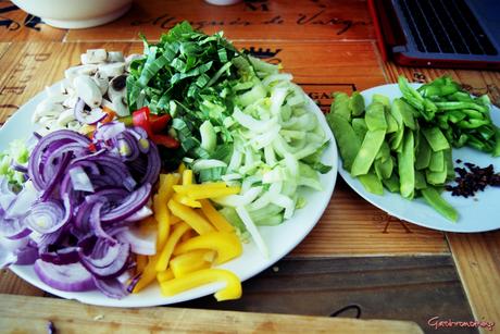 Guiso de pavo con verduras al wok Guiso de pavo con verduras al wok