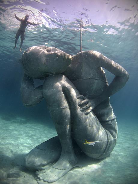 OCEAN ATLAS: LA ESCULTURA SUBMARINA DE JASON DECAIRES TAYLOR OCEAN ATLAS: LA ESCULTURA SUBMARINA DE JASON DECAIRES TAYLOR