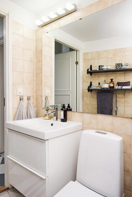 tendencias espacios pequenos 2 muebles ikea interiores estilo nordico escandinavia estilonordico interiores decoracion muebles de ikea interiores decoracion interiores 2 decoracion de salones 2 decoracion cocinas pequenas interiores cocinas negras interiores pisos suecos pisos nórdicos Mezclar elementos de diseño y low cost estilo nórdico escandinavo diseño original decoración decoración low cost decoración de pisos pequeños cajas de madera decoración blog decoración de interiores