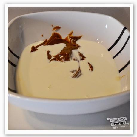 TARTA DE CHOCOLATE NEGRO Y DULCE DE LECHE / DARK CHOCOLATE AND DULCE DE LECHE LAYER CAKE TARTA DE CHOCOLATE NEGRO Y DULCE DE LECHE / DARK CHOCOLATE AND DULCE DE LECHE LAYER CAKE