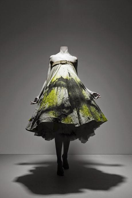 Alexander McQueen: Savage Beauty