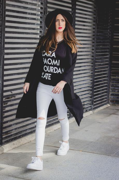 Cara, Naomi, Jourdan, Kate... Cara, Naomi, Jourdan, Kate...