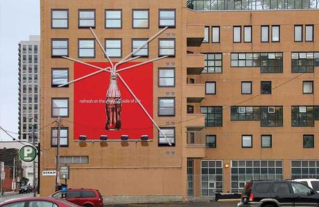 Acción-BTL-Coca-Cola-en-edificio