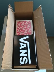 Mi experiencia de compra Online con Vans. Caja UPS Abierta - Vans
