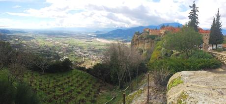 Monasterios que cuelgan del cielo