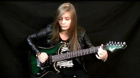 Tina S: La niña prodigio de la guitarra eléctrica