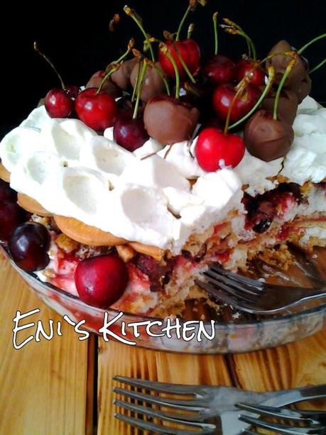¡Tarta de galletas en forma de semiesfera! ¡Tarta de galletas en forma de semiesfera!