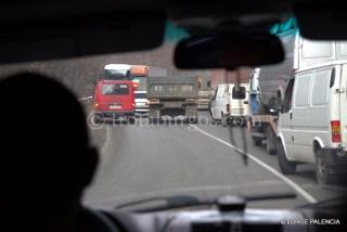 ARMENIA, DÍA 12: ADIOS ARMENIA, HOLA GEORGIA DE NUEVO ATASCO POR ACCIDENTE CERCA DE DILIJAN