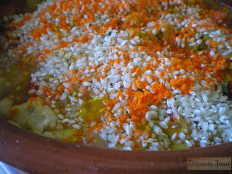 Arroz con bacalao y langostinos (Añadido de azafrán) Arroz con bacalao y langostinos (Añadido de azafrán)