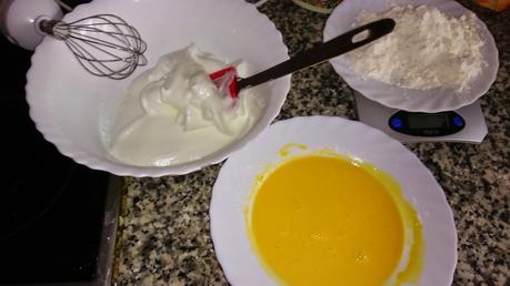 BRAZO DE GITANO DE NATA Y FRESA BRAZO DE GITANO DE NATA Y FRESA