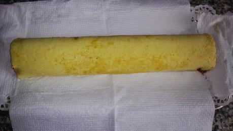 BRAZO DE GITANO DE NATA Y FRESA BRAZO DE GITANO DE NATA Y FRESA