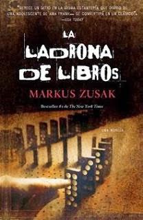 11#. Comparando portadas: La ladrona de libros 11#. Comparando portadas: La ladrona de libros