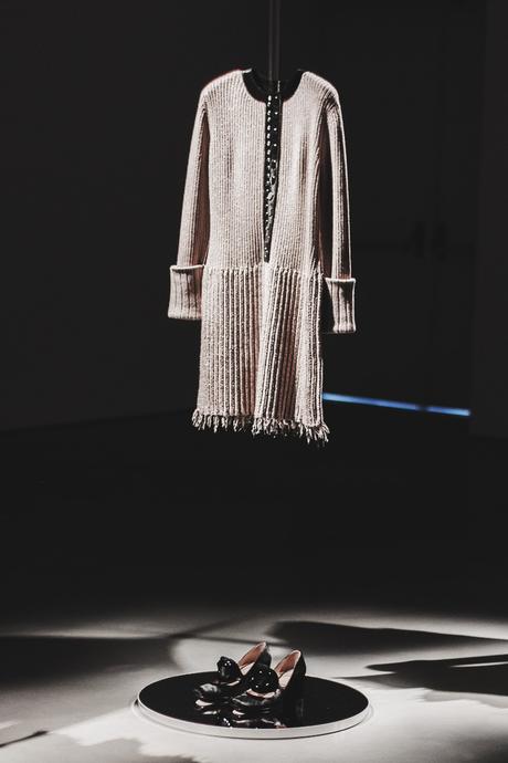 Calvin Klein Fall/Winter ’15-16 MFW-Milan_Fashion_Week-Calvin_Klein_Fall_Winter_2015_2016-Runway-4