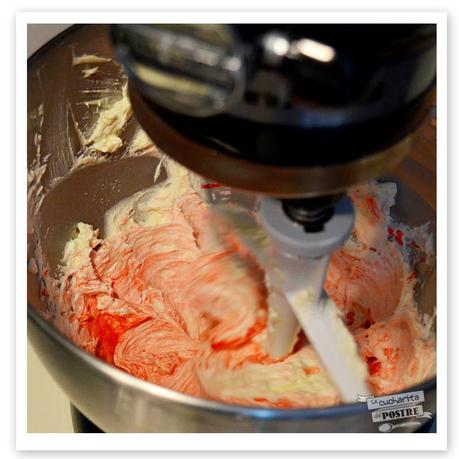 CUPCAKES BICOLORES DE CHICLE / TWO COLOURED CHEWING GUM CUPCAKES CUPCAKES BICOLORES DE CHICLE / TWO COLOURED CHEWING GUM CUPCAKES