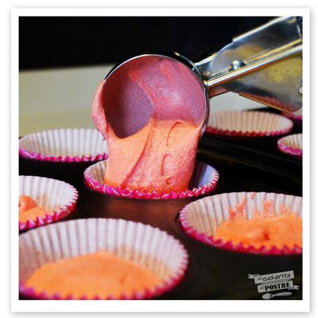 CUPCAKES BICOLORES DE CHICLE / TWO COLOURED CHEWING GUM CUPCAKES CUPCAKES BICOLORES DE CHICLE / TWO COLOURED CHEWING GUM CUPCAKES