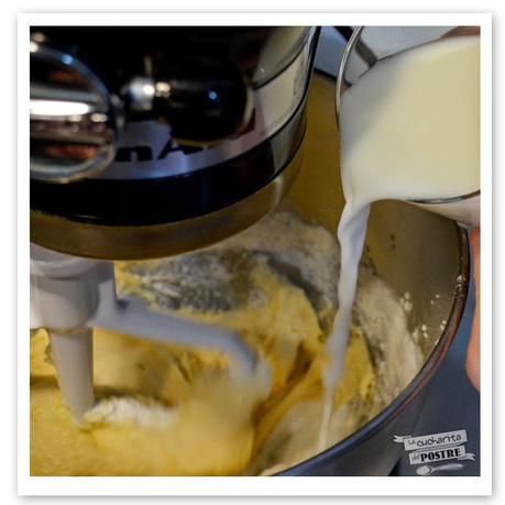 CUPCAKES BICOLORES DE CHICLE / TWO COLOURED CHEWING GUM CUPCAKES CUPCAKES BICOLORES DE CHICLE / TWO COLOURED CHEWING GUM CUPCAKES