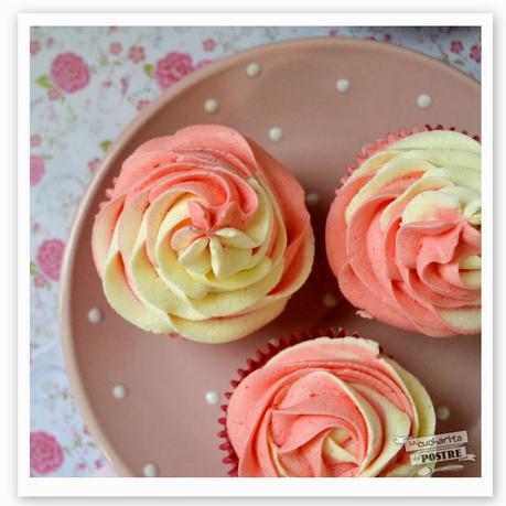 CUPCAKES BICOLORES DE CHICLE / TWO COLOURED CHEWING GUM CUPCAKES CUPCAKES BICOLORES DE CHICLE / TWO COLOURED CHEWING GUM CUPCAKES