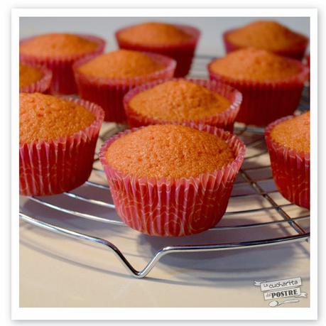 CUPCAKES BICOLORES DE CHICLE / TWO COLOURED CHEWING GUM CUPCAKES CUPCAKES BICOLORES DE CHICLE / TWO COLOURED CHEWING GUM CUPCAKES