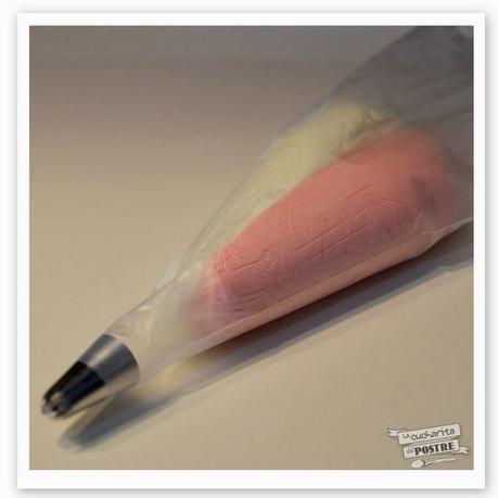 CUPCAKES BICOLORES DE CHICLE / TWO COLOURED CHEWING GUM CUPCAKES CUPCAKES BICOLORES DE CHICLE / TWO COLOURED CHEWING GUM CUPCAKES