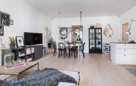 tendencias productos muebles estilo nordico escandinavia estilonordico estilo moderno interiores interiores decoracion interiores 2 decoracion dormitorios 2 decoracion de salones 2 decoracion decoracion comedores 2 cocinas modernas blancas cocinas blancas interiores accesorios lamparas de diseño colgantes Lámparas colgantes bombilla y flexos lámparas bombilla estilo nórdico escandinavo decoración salones comedores decoración interiores decoración iluminación nórdica decoración blanco negro cable lámparas textiles de colores blog decoración nórdica