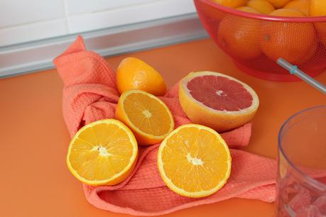 Smoothie de fresas, naranja y pomelo