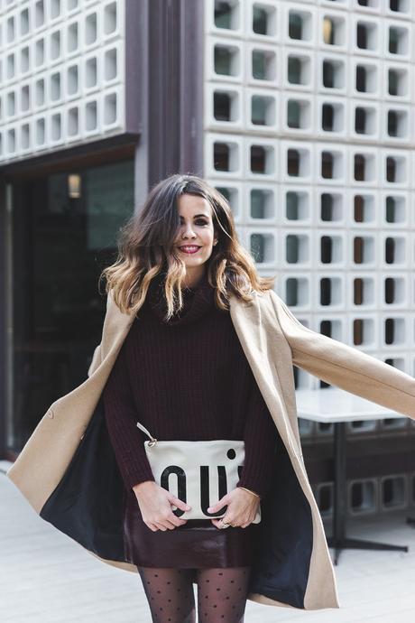 OUI Oui_clutch-Clare_vivier-Burgundy_Total_Look-Street_style-Outfit-Collage_Vintage-2