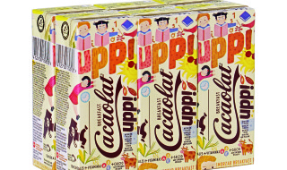 Cacaolat upp! el desayuno preferido de los niños. cacaolat upp minibrick