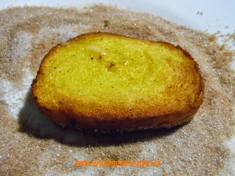 Torrijas de Natillas Torrijas de Natillas