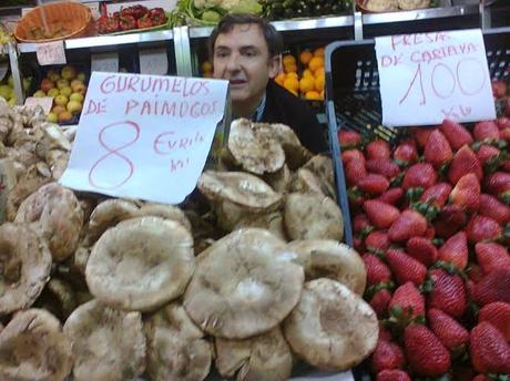 EL MERCADO DEL CARMEN DE  DE HUELVA