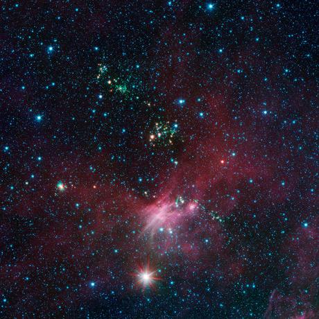 Juventud estelar en el borde exterior de la Vía Láctea