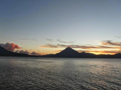 Lago Atitlan (Guatemala) - Ese bello paisaje chapin