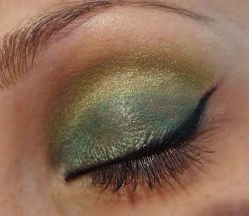 MAQUILLAJE VERDE/MORA MAQUILLAJE VERDE/MORA