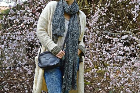 SIN TÍTULO: Hoy escasean las ideas SIN TÍTULO: Hoy escasean las ideas