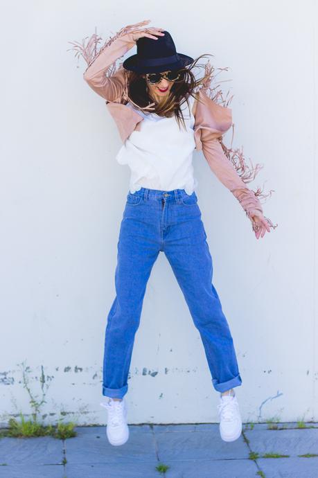 Mum Jeans Mum Jeans