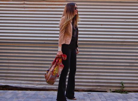 cAMPANA + éTNICO bANJARA #nOUNIFORMES cAMPANA + éTNICO bANJARA #nOUNIFORMES