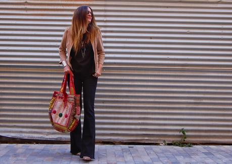 cAMPANA + éTNICO bANJARA #nOUNIFORMES cAMPANA + éTNICO bANJARA #nOUNIFORMES