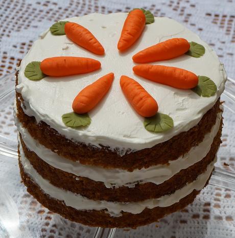 Carrot Naked Cake - Tarta humeda de zanahorias y piña