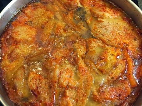 Sopa castellana o sopa de ajo. Sopa castellana o sopa de ajo.