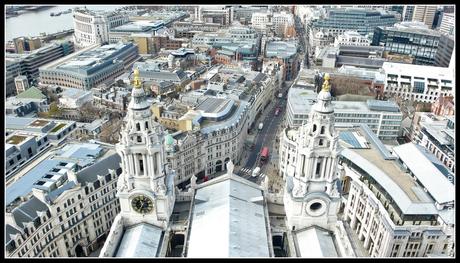 Vistas desde la cúpula de Catedra de St Paul Londres (London) Inglaterra Vistas desde la cúpula de Catedra de St Paul Londres (London) Inglaterra