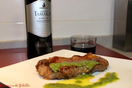 Maridaje de entrecot de ternera con salsa de perejil y vino tinto Alto de Tamaron Maridaje de entrecot de ternera con salsa de perejil y vino tinto Alto de Tamaron