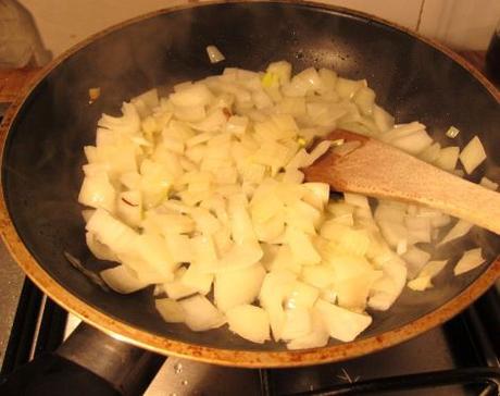 Magdalenas de cebolla y queso de cabra (#elasaltablogs) magdalenas-de-cebolla-y-queso-de-cabra-