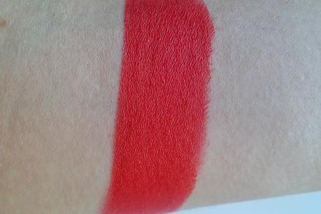 Semi Matte Lipstick Jungle Red de Nars