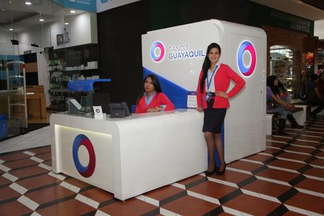 Banco Guayaquil inaugura su primera Mini Agencia.