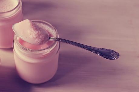 YOGUR DE FRESA YOGUR DE FRESA